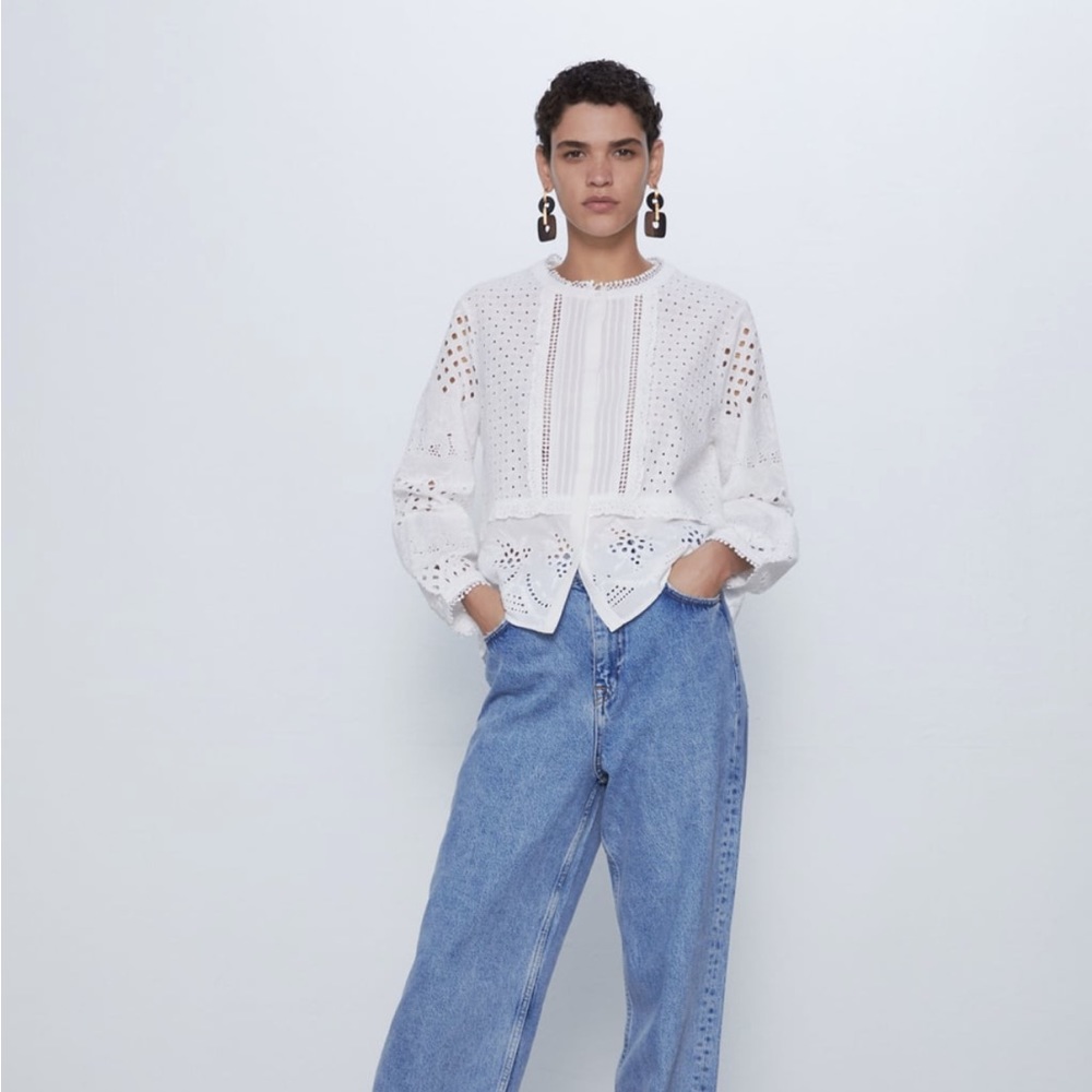 Beautiful Aida  Zara Blouse